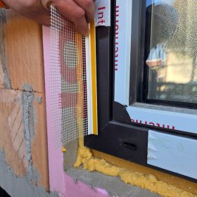 Baumit Nyílászáró csatlakozó profil -- 2,4m/szál