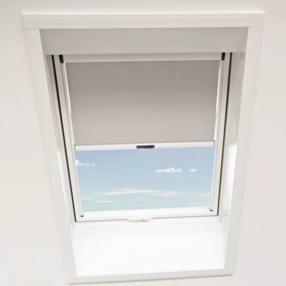 Roto ZRE M Exclusiv manuális belső roló 114x140 cm 11/14 Roto ZRE M Exclusiv manuális belső roló 114x140 cm 11/14